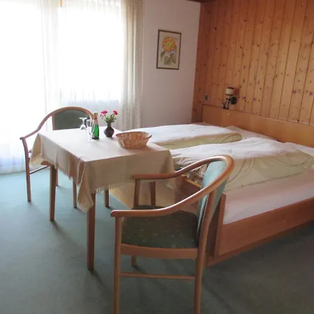 Haus Elfriede Pensión 3*